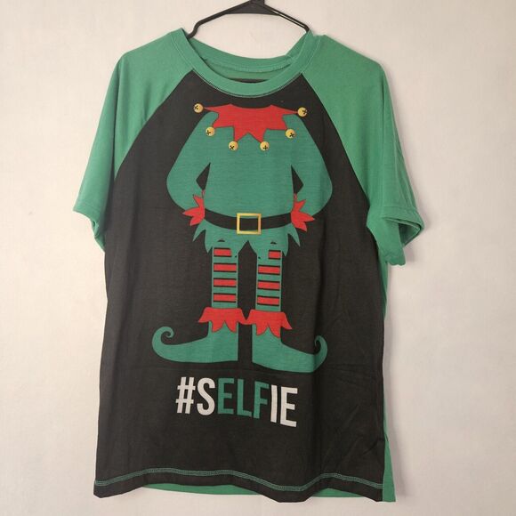 HOLIDAY FAM JAM Sz M #sELFie Tshirt White Elephant Ugly Sweater Green - Picture 1 of 6